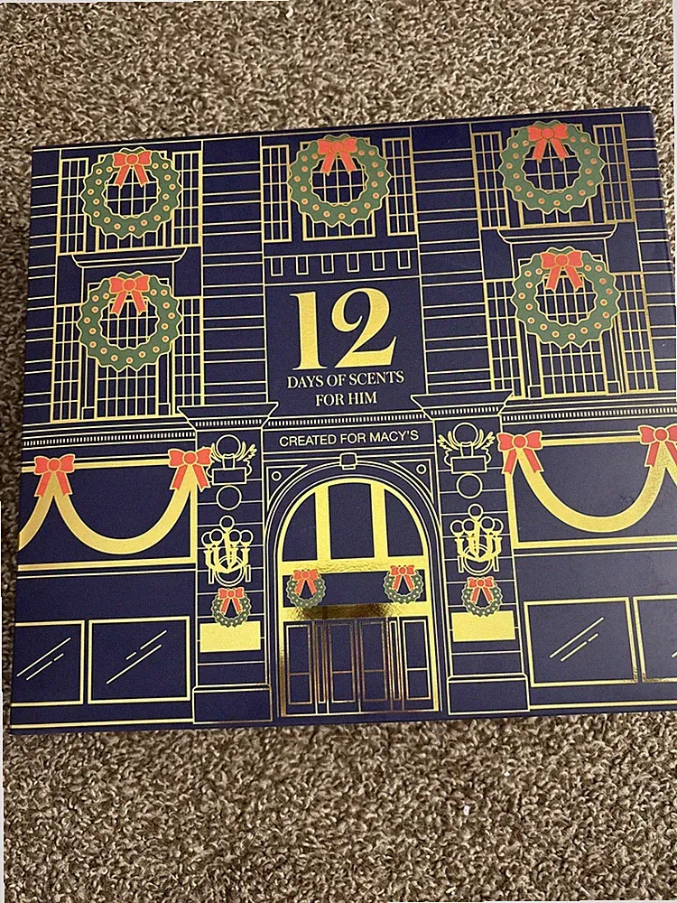 Macys Men’s Cologne Advent Calendar 12 Designer Bottles + Beard Balm Fragrance